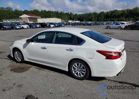 2016 Nissan Altima 2.5 z USA, uszkodzony, nr VIN 1N4AL3AP5GC136812